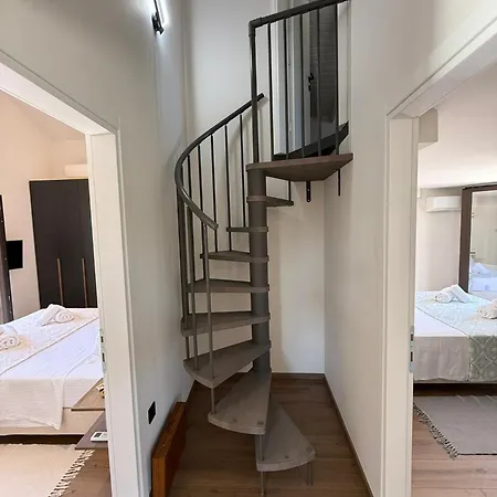 בית נופש Petrochori House *