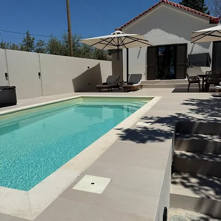 Petrochori House בית נופש *