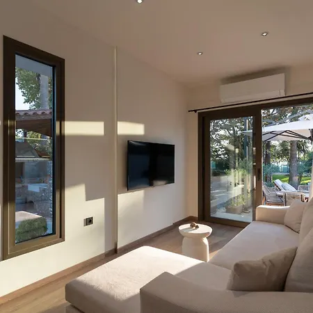 Petrochori House Voidokilia