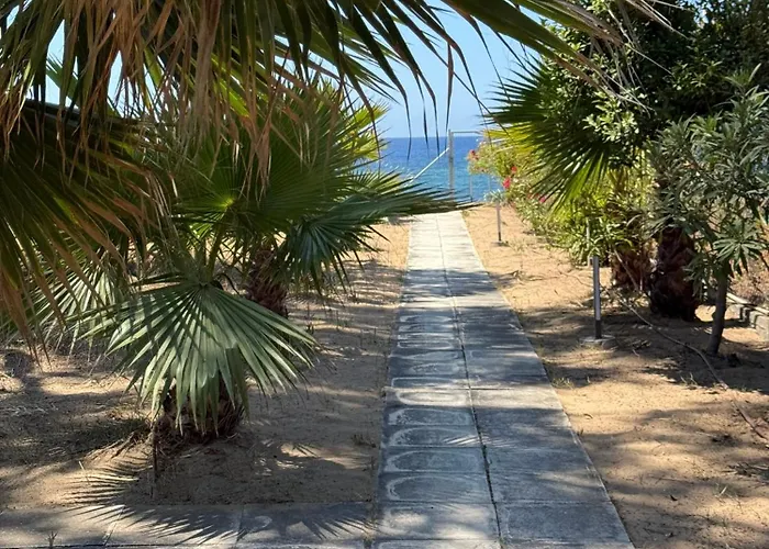 Ferienhaus Petrochori House